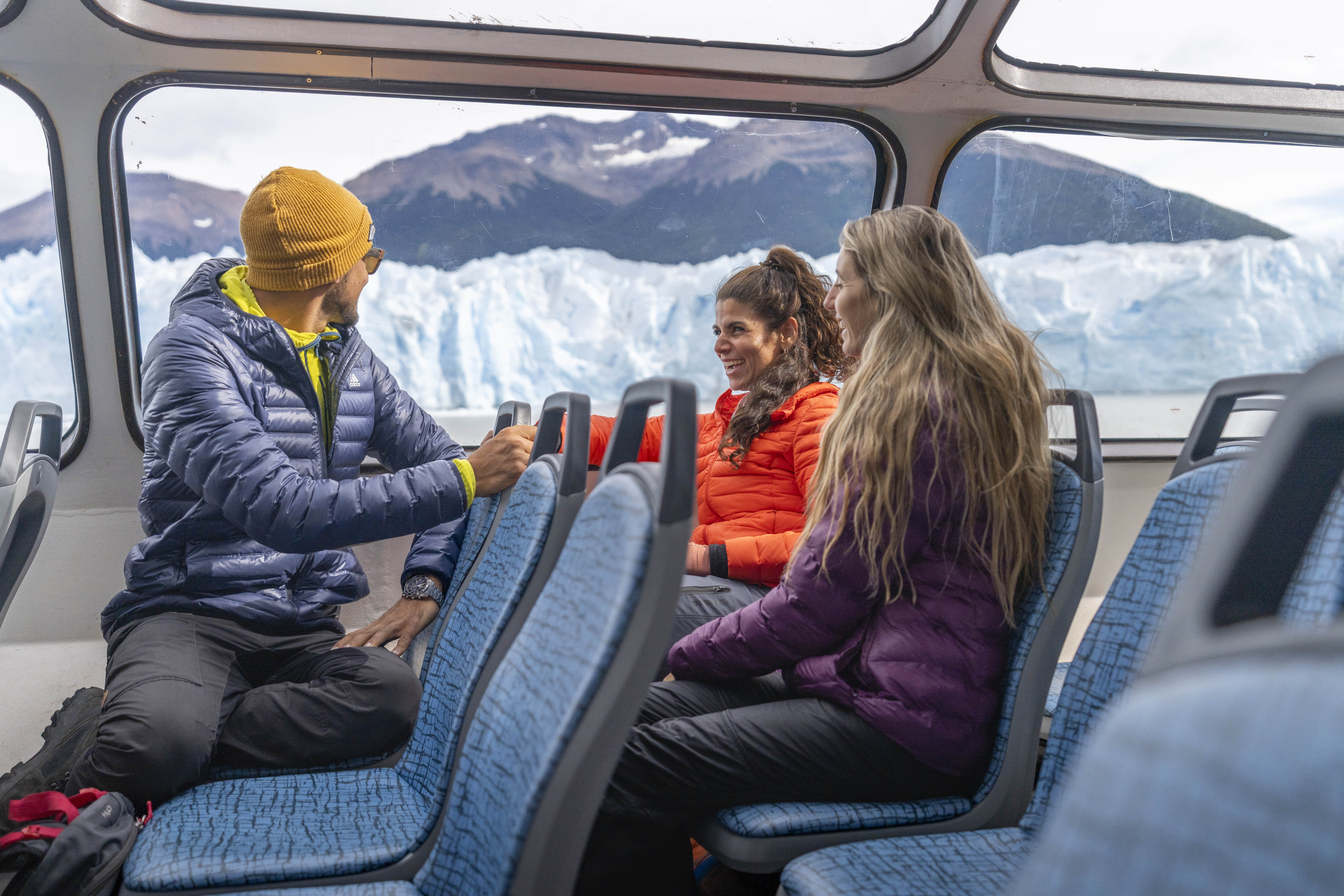 Navegación frente al Glaciar Perito Moreno