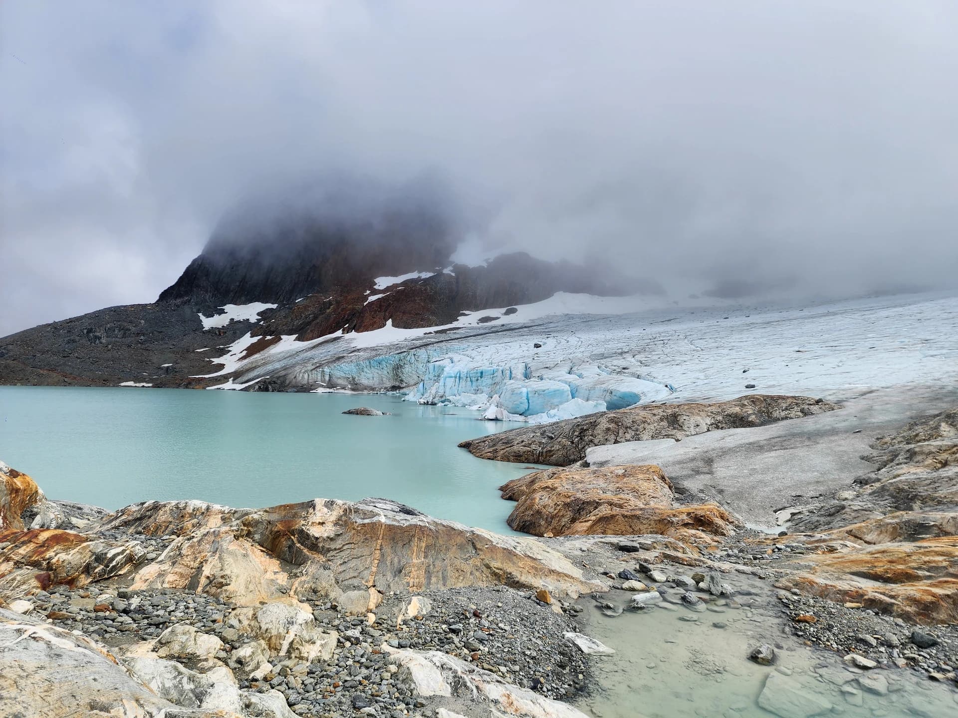 Trekking Glaciar Ojo del Albino